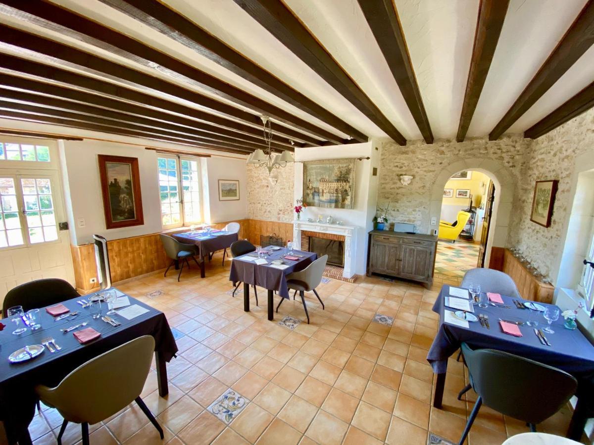 Sans Souci Bed And Breakfast Luxe Heated Pool And Restaurant Luzillé Exteriör bild