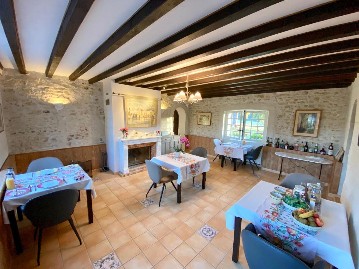 Sans Souci Bed And Breakfast Luxe Heated Pool And Restaurant Luzillé Exteriör bild