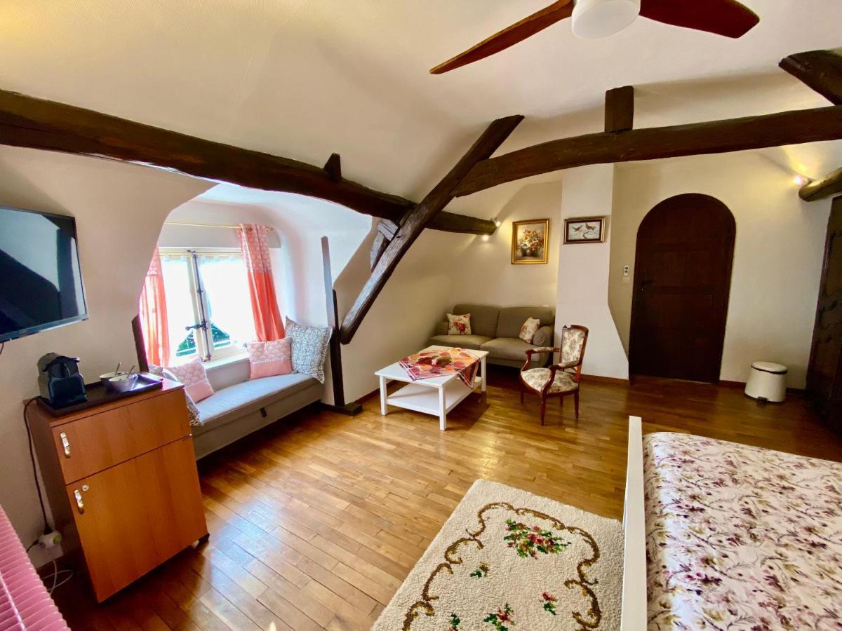 Sans Souci Bed And Breakfast Luxe Heated Pool And Restaurant Luzillé Exteriör bild
