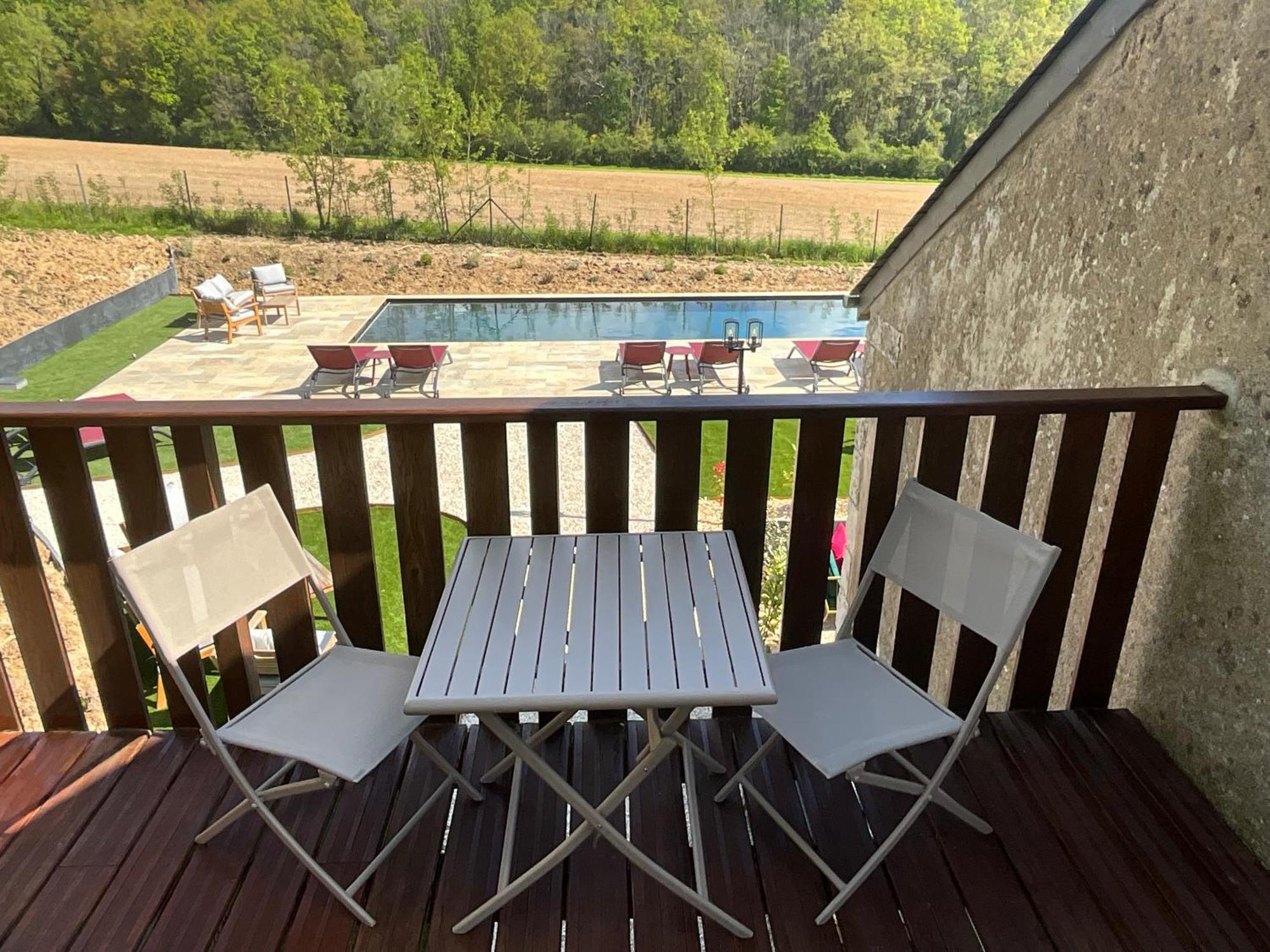 Sans Souci Bed And Breakfast Luxe Heated Pool And Restaurant Luzillé Exteriör bild