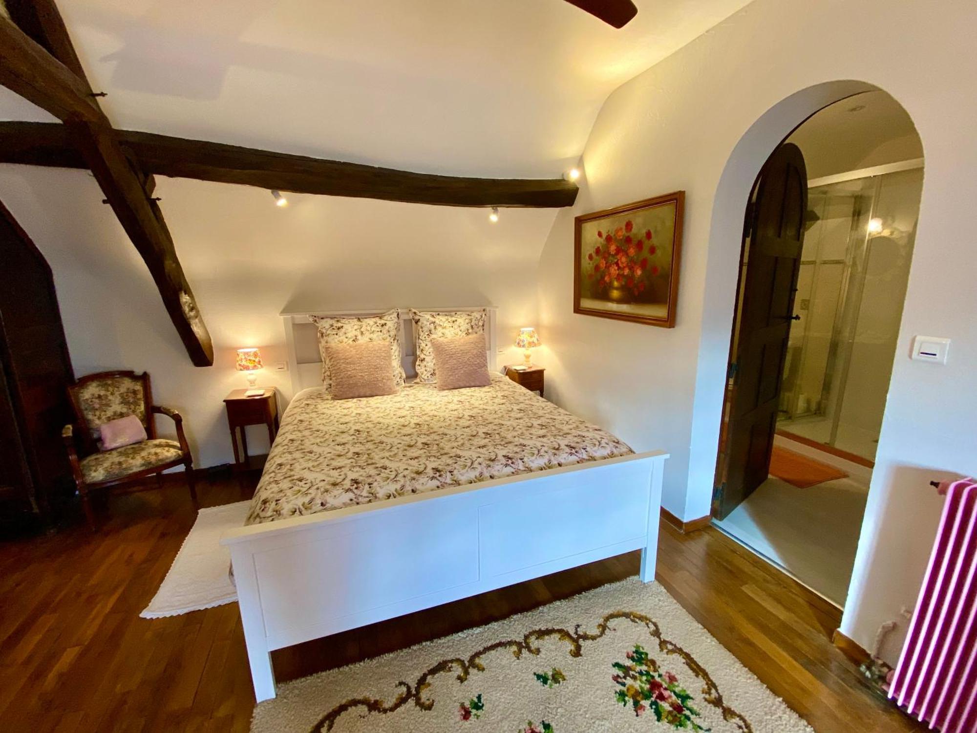 Sans Souci Bed And Breakfast Luxe Heated Pool And Restaurant Luzillé Rum bild